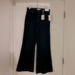 New NWT womens Jessica Simpson jeans sz 28 /6 true love wide leg trouser jeans